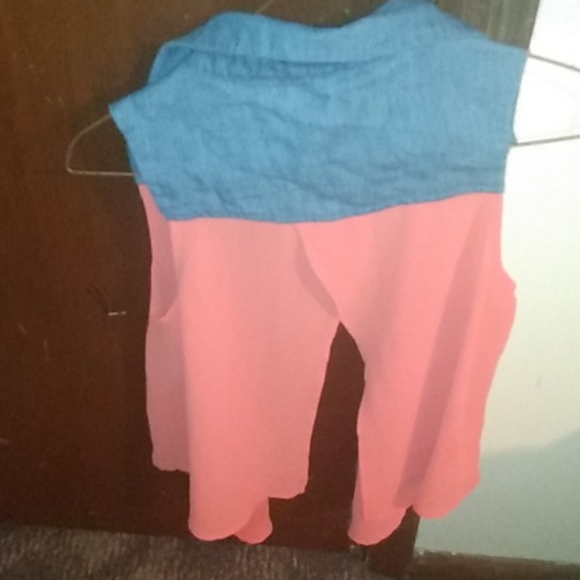 Button up tank - Picture 3 of 3